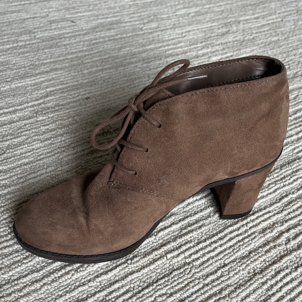 Dr Scholl’s Brown Suede Ankle Booties